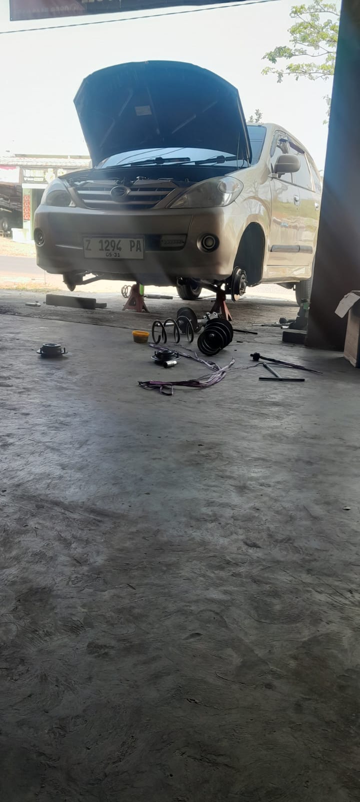 Servis Kaki-Kaki Mobil
